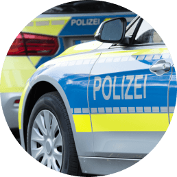Alarmverfolgung in Zusammenarbeit mit der Polizei an einem gesicherten Objekt