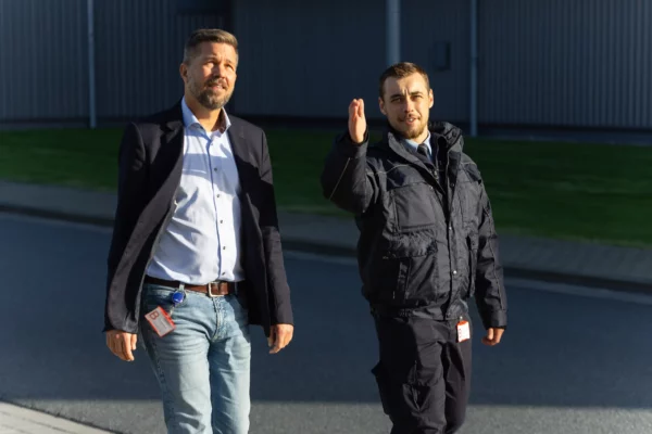 hauschildt-und-blunck-sicherheitsdienst-in-kiel-hamburg-berlin-hannover-frankfurt-koeln-wachdienst-interventionsdienst