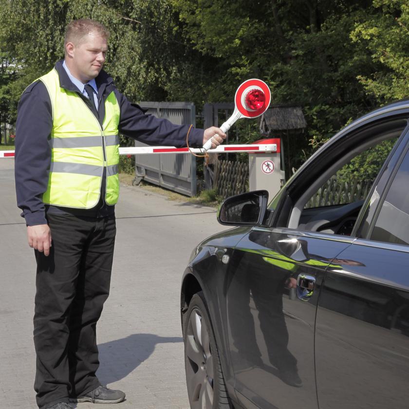 Durchführung von Kontrollgängen und Verschlusskontrollen